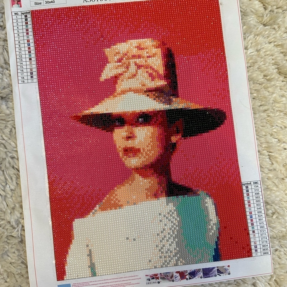 Audrey Hepburn Diamond Painting - FINISHED